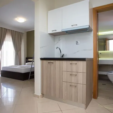 Villa Amalia Sun Beach * Nea Vrasna